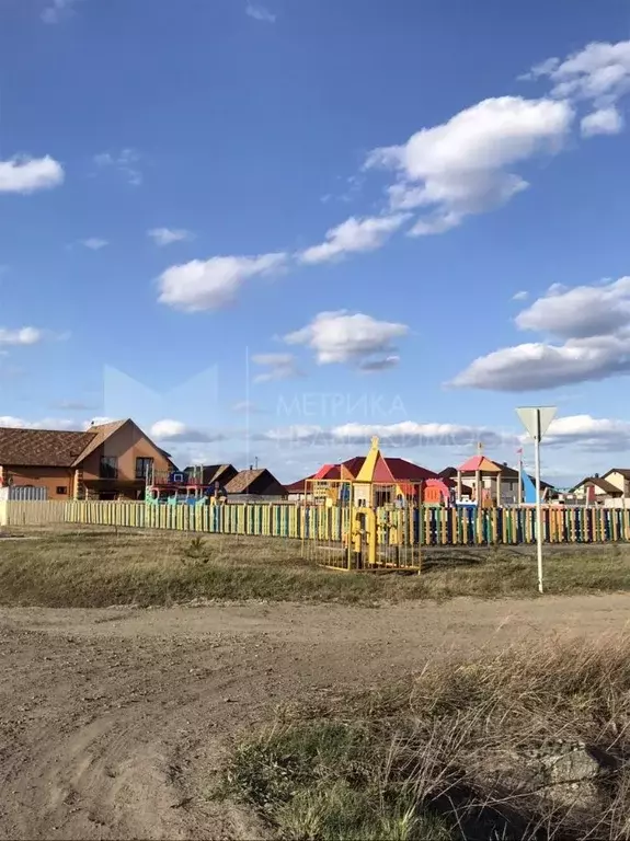 Участок в Тюменская область, Тюменский муниципальный округ, с. ... - Фото 1