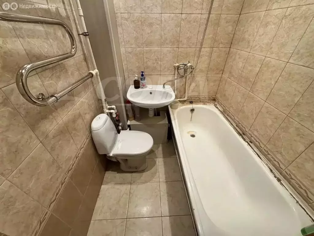 Квартира-студия: Тюмень, Олимпийская улица, 12 (13.2 м) - Фото 1