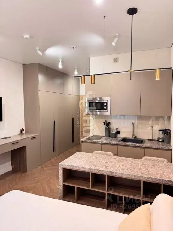 Студия Нижегородская область, Нижний Новгород ул. Максима Горького, ... - Фото 2