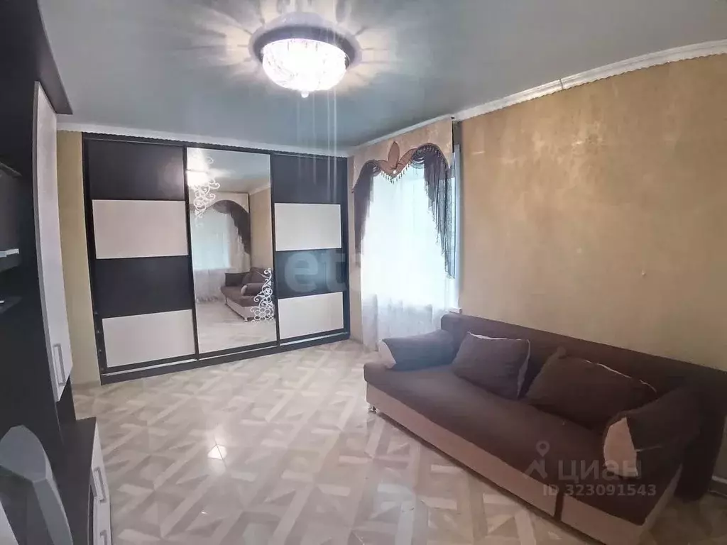 1-к кв. Тульская область, Богородицк ул. Ленина, 18 (30.4 м) - Фото 1