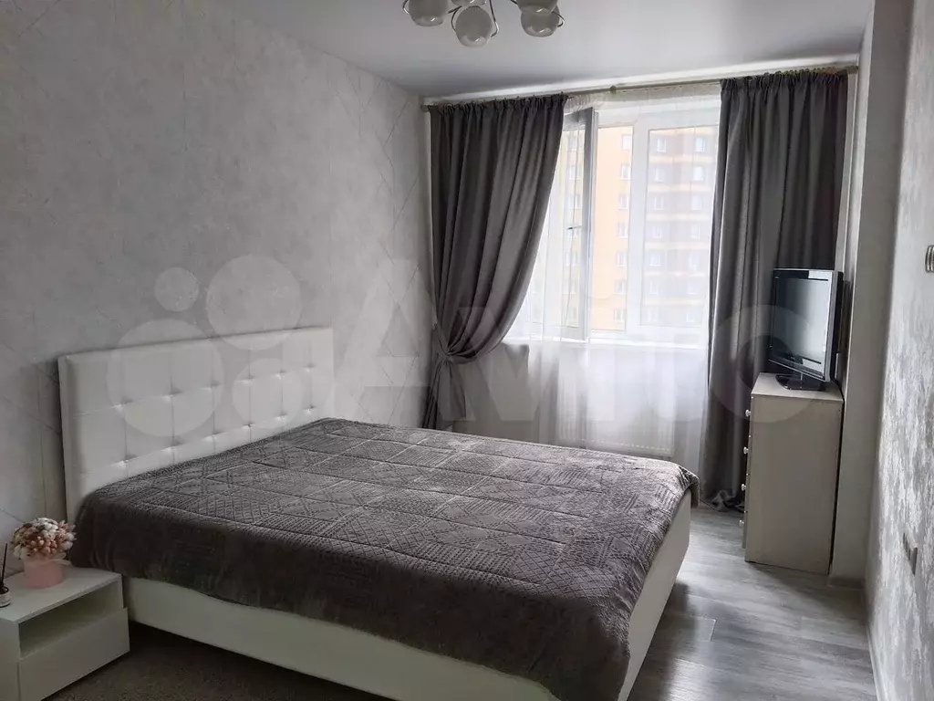 1-к. квартира, 40 м, 8/25 эт. - Фото 0