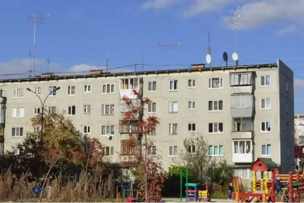 2-к кв. Свердловская область, Екатеринбург ул. Бахчиванджи, 13А (43.0 ... - Фото 1