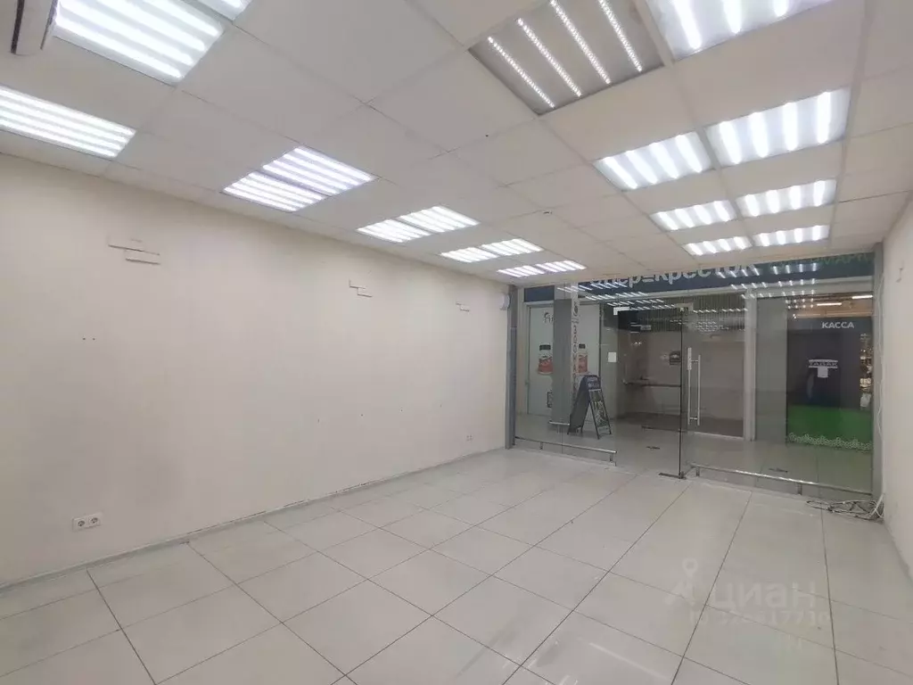 Торговая площадь в Краснодарский край, Краснодар Юбилейный мкр, просп. ... - Фото 2