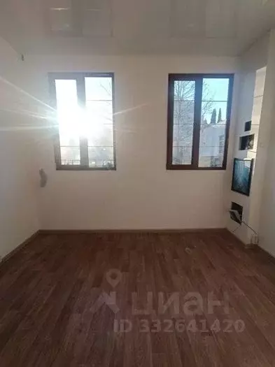 Офис в Севастополь ул. Адмирала Фадеева, 1В (20 м) - Фото 2