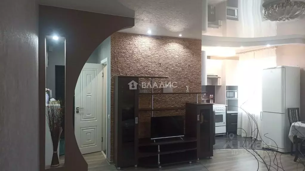 3-к кв. Волгоградская область, Волгоград ул. Дзержинского, 38 (54.5 м) - Фото 1