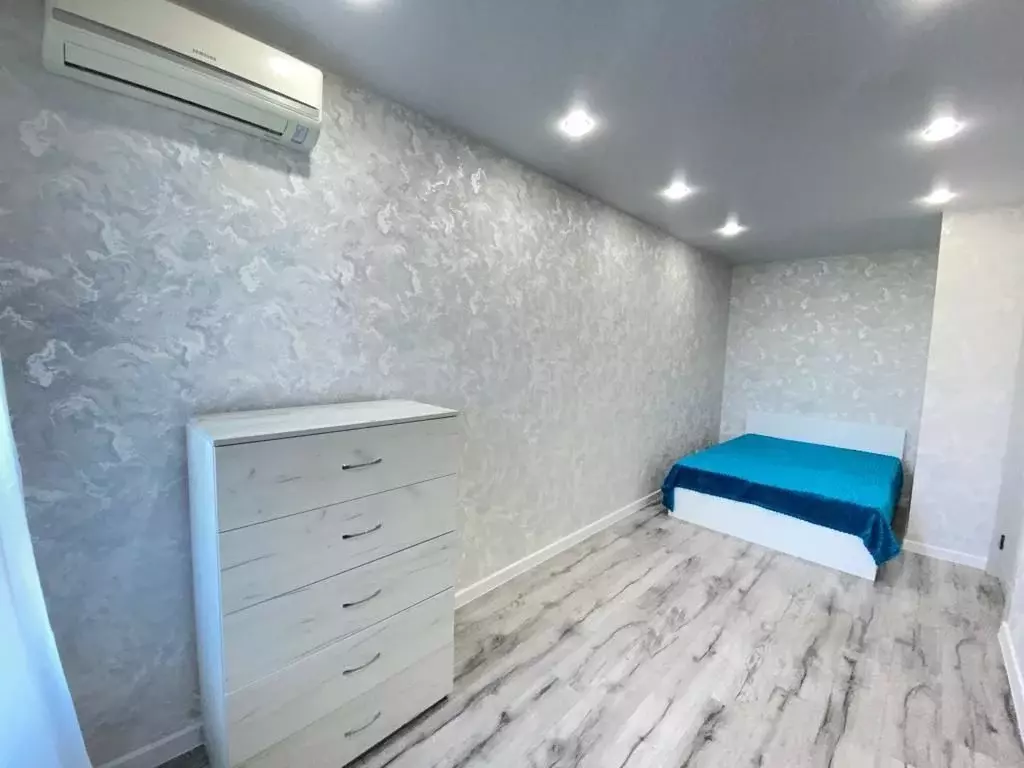 1-к кв. Татарстан, Казань ул. Рауиса Гареева, 96 (42.0 м) - Фото 0