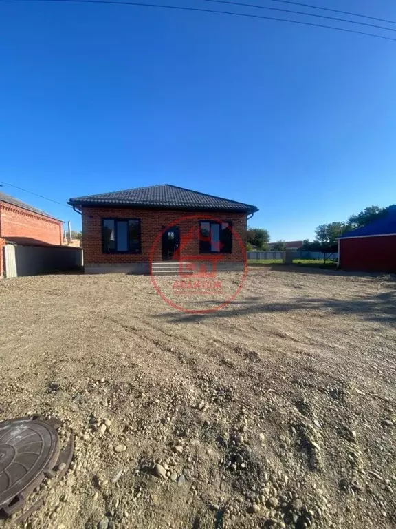 Дом в Краснодарский край, Успенский район, с. Вольное ул. Мира, 82 (90 ... - Фото 1