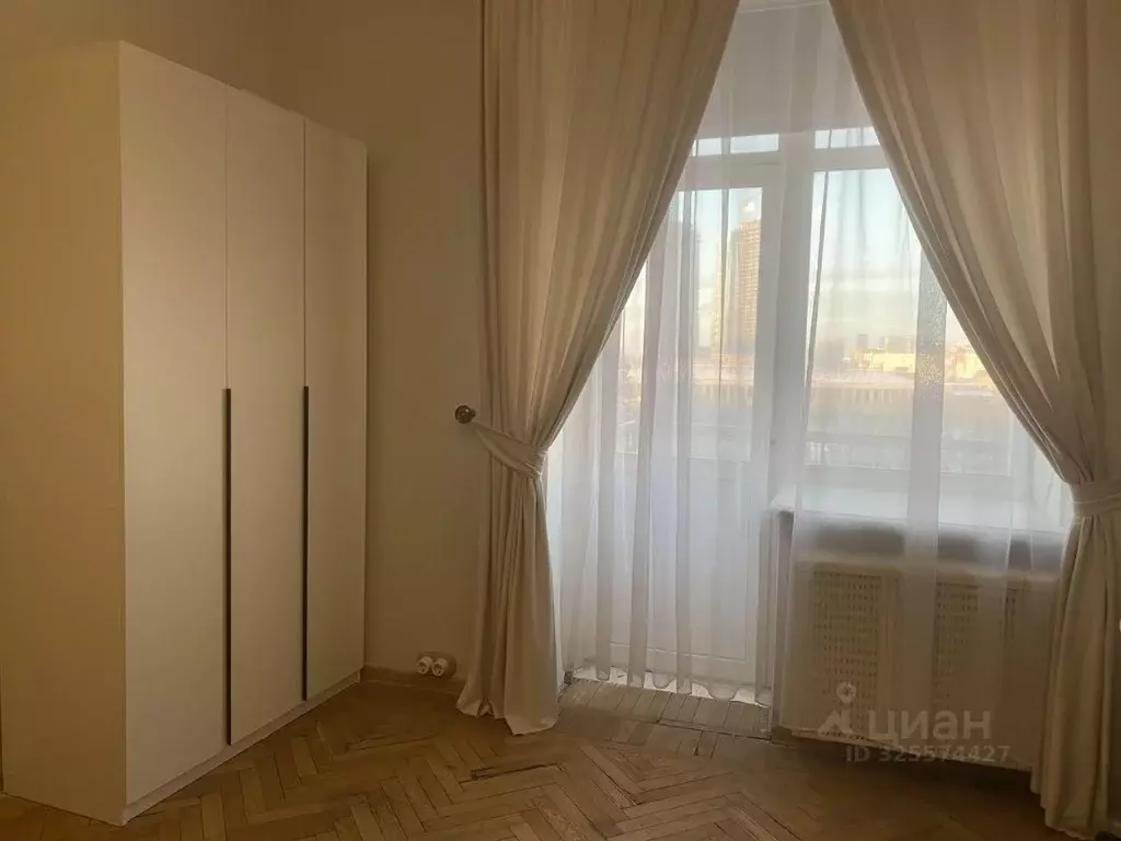 Комната Москва Кутузовский просп., 43 (20.0 м) - Фото 2