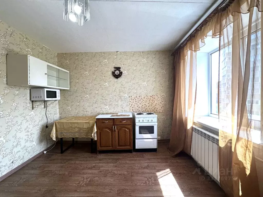 2-к кв. Татарстан, Зеленодольск ул. Сайдашева, 3 (38.0 м) - Фото 1