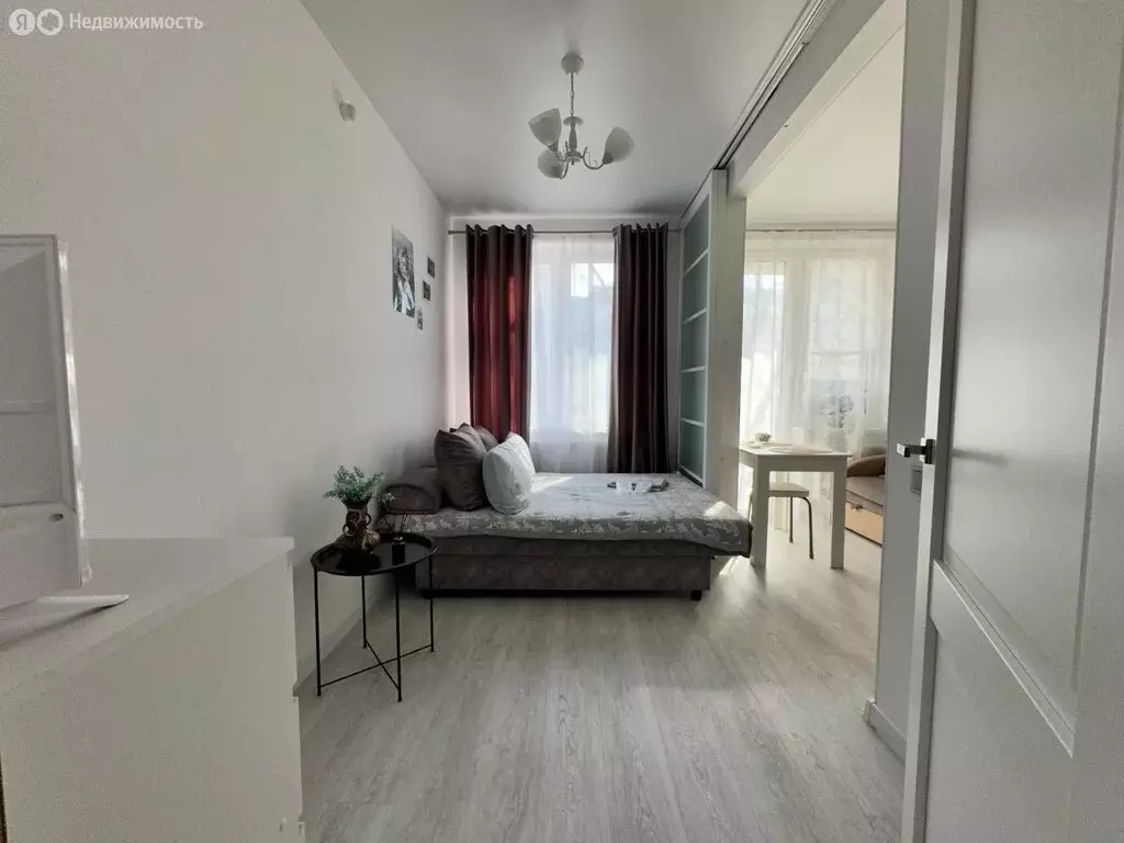 Квартира-студия: Калининград, бульвар Любови Шевцовой, 49 (22.5 м) - Фото 1