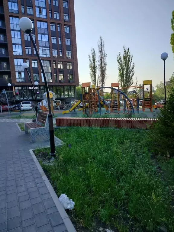 1-к. квартира, 40 м, 8/17 эт. - Фото 1