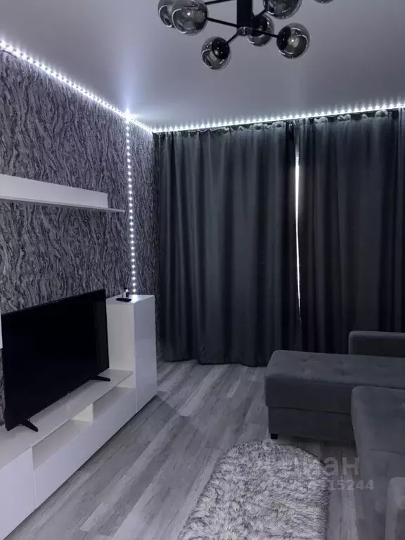 1-к кв. Новосибирская область, Новосибирск ул. Ясный Берег, 25 (37.0 ... - Фото 2