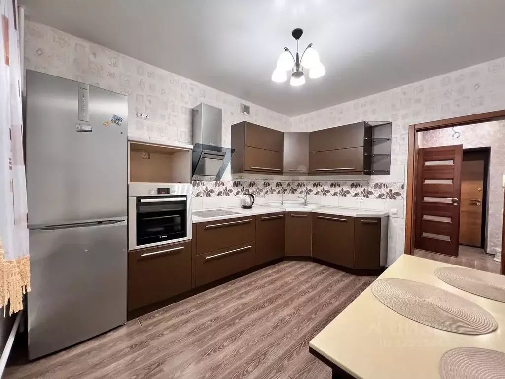 1-к кв. Тюменская область, Тюмень Амурская ул., 4 (43.9 м) - Фото 1