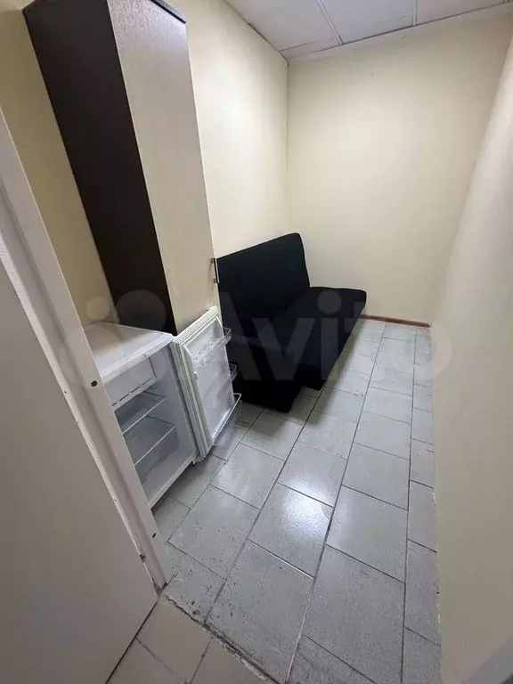 Комната 8 м в 4-к., 3/4 эт. - Фото 0
