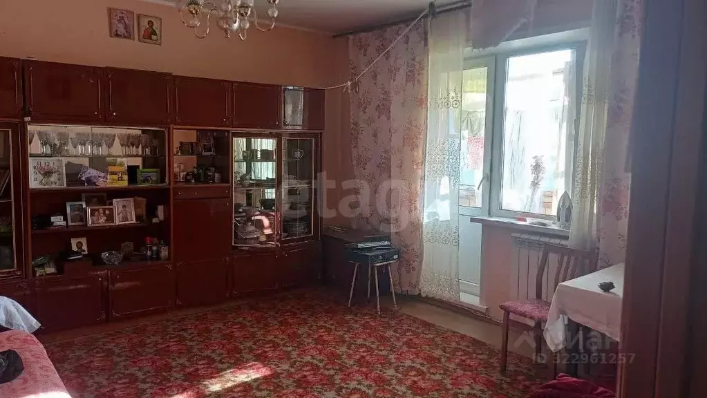 3-к кв. Кемеровская область, Кемерово просп. Шахтеров, 85А (60.8 м) - Фото 1