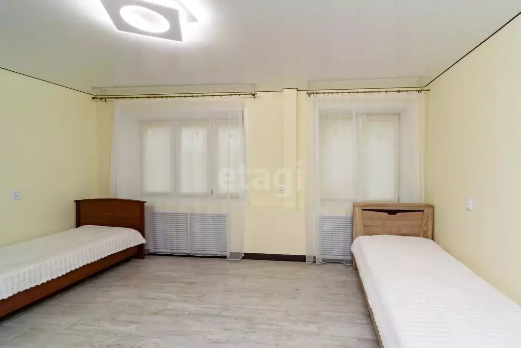 3-к кв. Ярославская область, Ярославль ул. Зелинского, 7а (91.8 м) - Фото 1