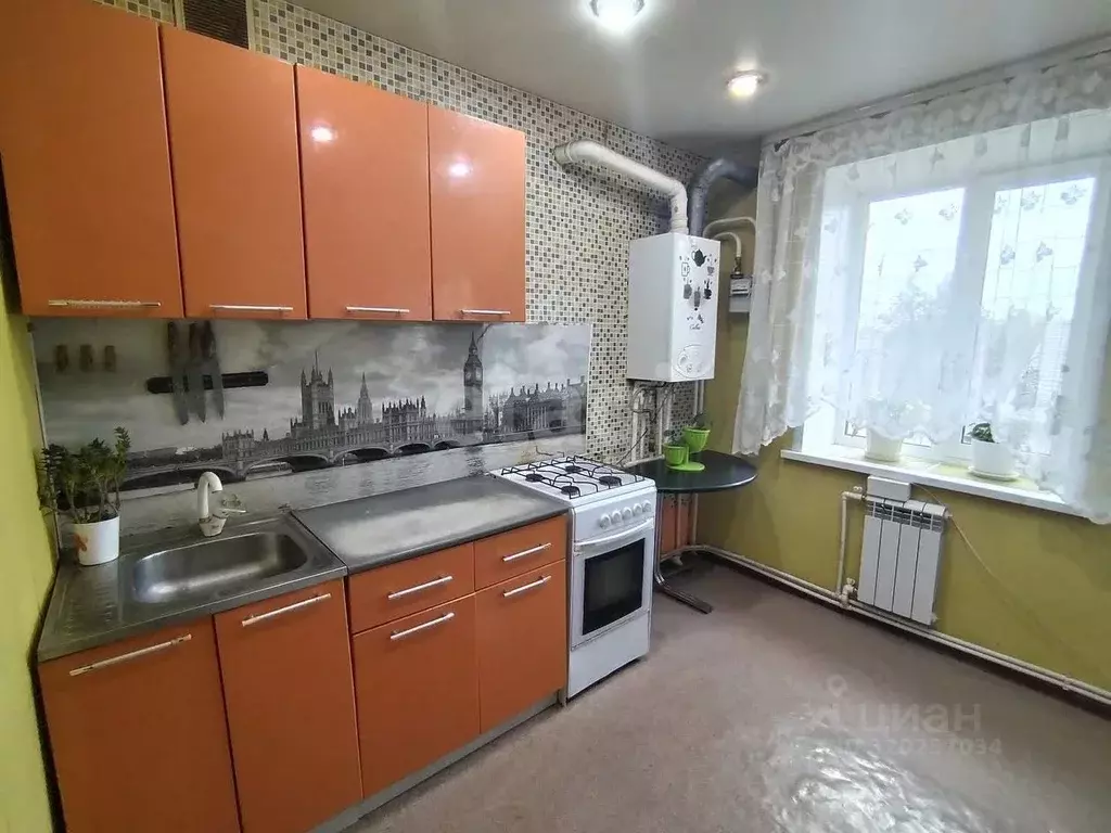 2-к кв. Костромская область, Буй ул. 10-й Годовщины Октября, 16А (38.6 ... - Фото 1