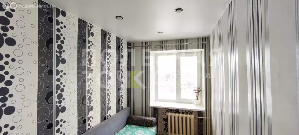 4-комнатная квартира: посёлок Монетный, улица Кирова, 3 (57.6 м) - Фото 1