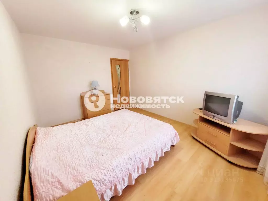 2-к кв. Кировская область, Киров ул. Карла Маркса, 54 (53.0 м) - Фото 1