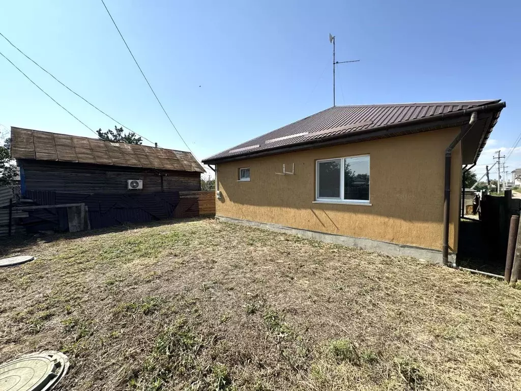 Дом в Волгоградская область, Краснослободск Среднеахтубинский район, ... - Фото 1