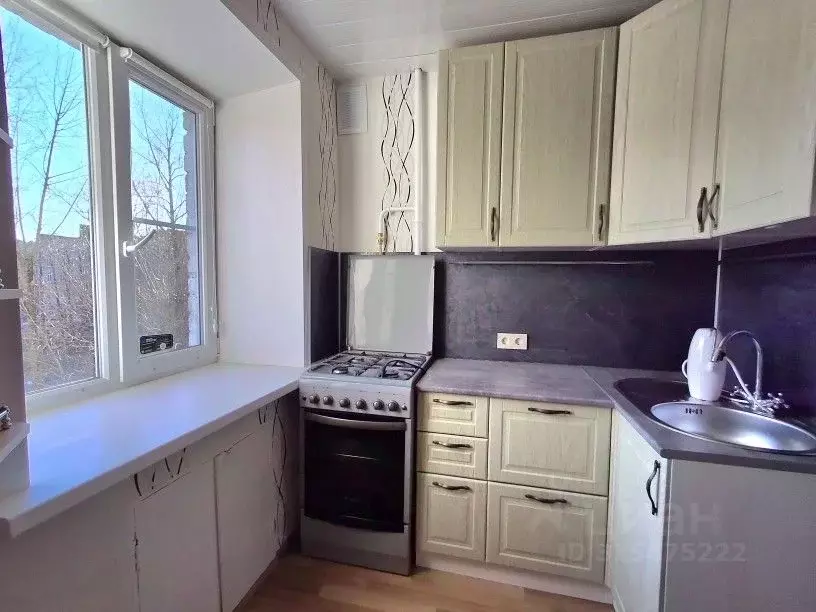 2-к кв. Новгородская область, Великий Новгород ул. Державина, 8к1 ... - Фото 0