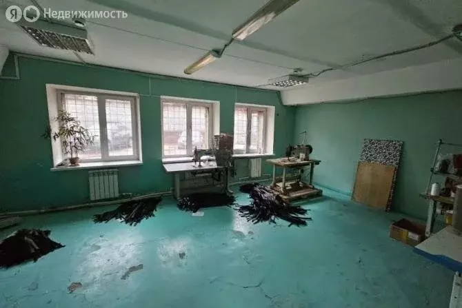 Помещение свободного назначения (230 м) - Фото 1
