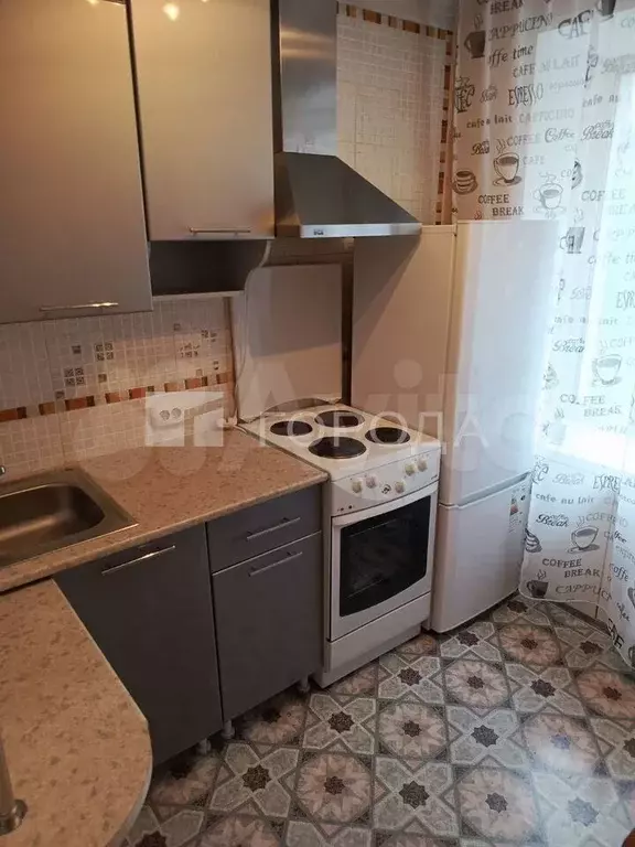 2-к. квартира, 34 м, 4/9 эт. - Фото 0