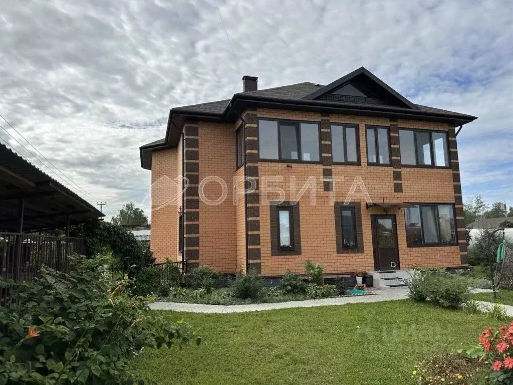 Дом в Тюменская область, Тюменский муниципальный округ, с. Перевалово ... - Фото 1