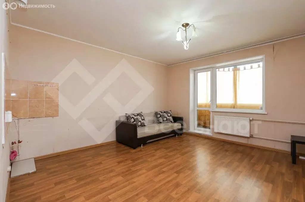 Квартира-студия: посёлок Западный, микрорайон Просторы, Просторная ... - Фото 1