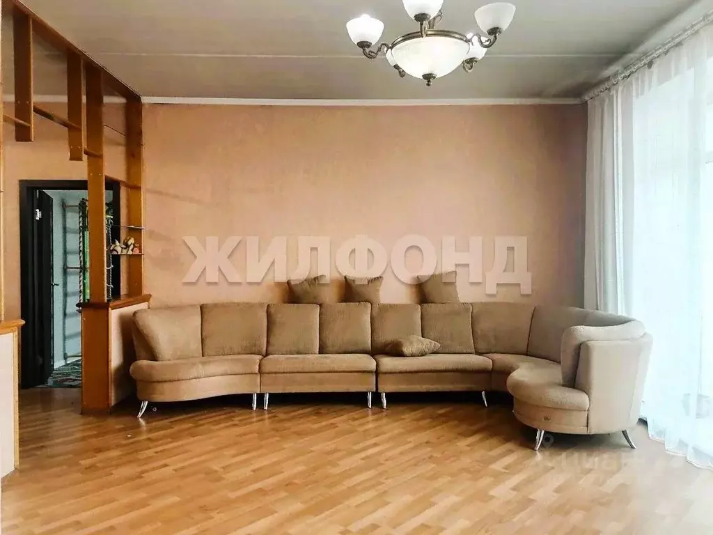 4-к кв. Хакасия, Абакан ул. Карла Маркса, 44 (111.2 м) - Фото 2