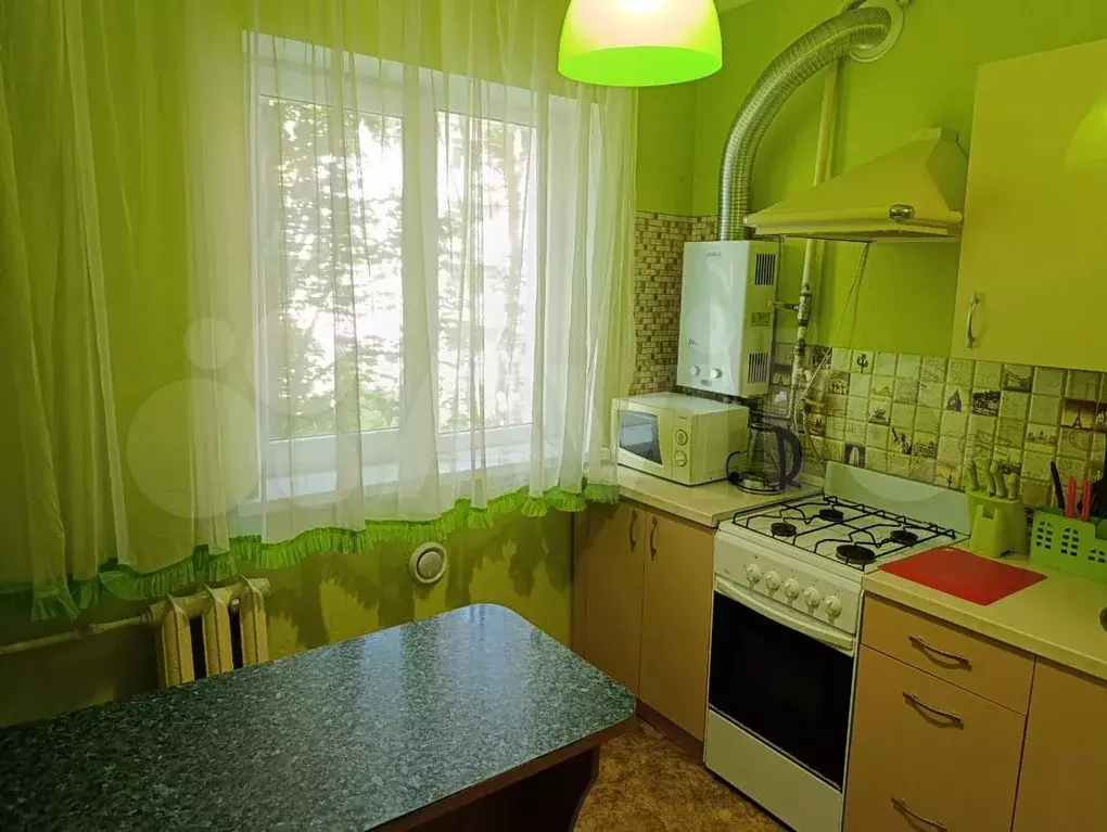 1-к. квартира, 35 м, 2/4 эт. - Фото 0
