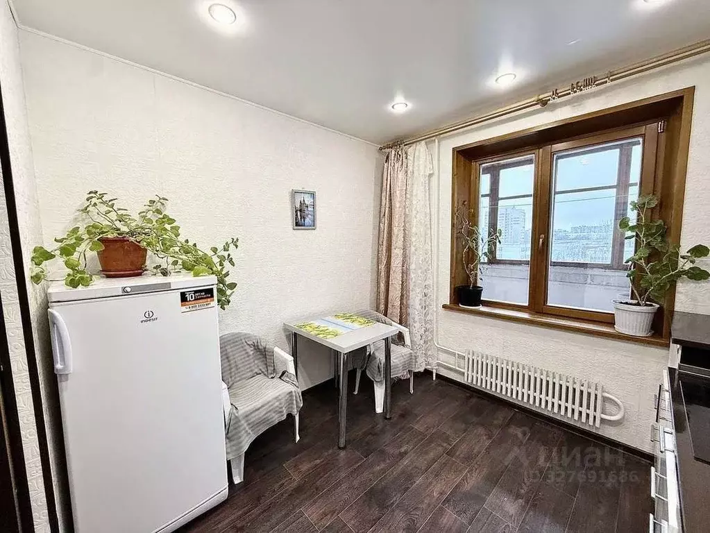 1-к кв. Самарская область, Тольятти ул. Автостроителей, 21 (33.4 м) - Фото 2