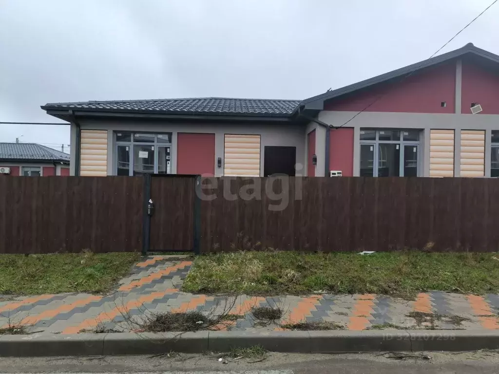 Дом в Ставропольский край, Михайловск Шпаковский район, ул. Георгия ... - Фото 2