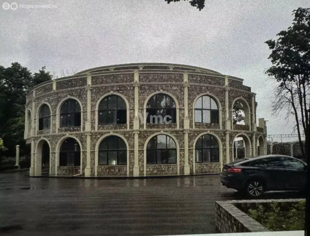 Помещение свободного назначения (2500 м) - Фото 1