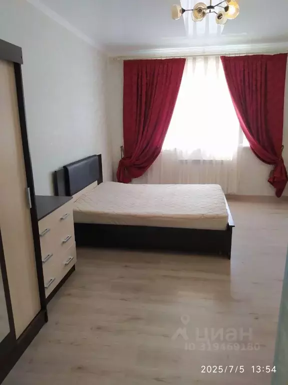1-к кв. Северная Осетия, Владикавказ ул. Билара Кабалоева, 10Б (45.0 ... - Фото 1
