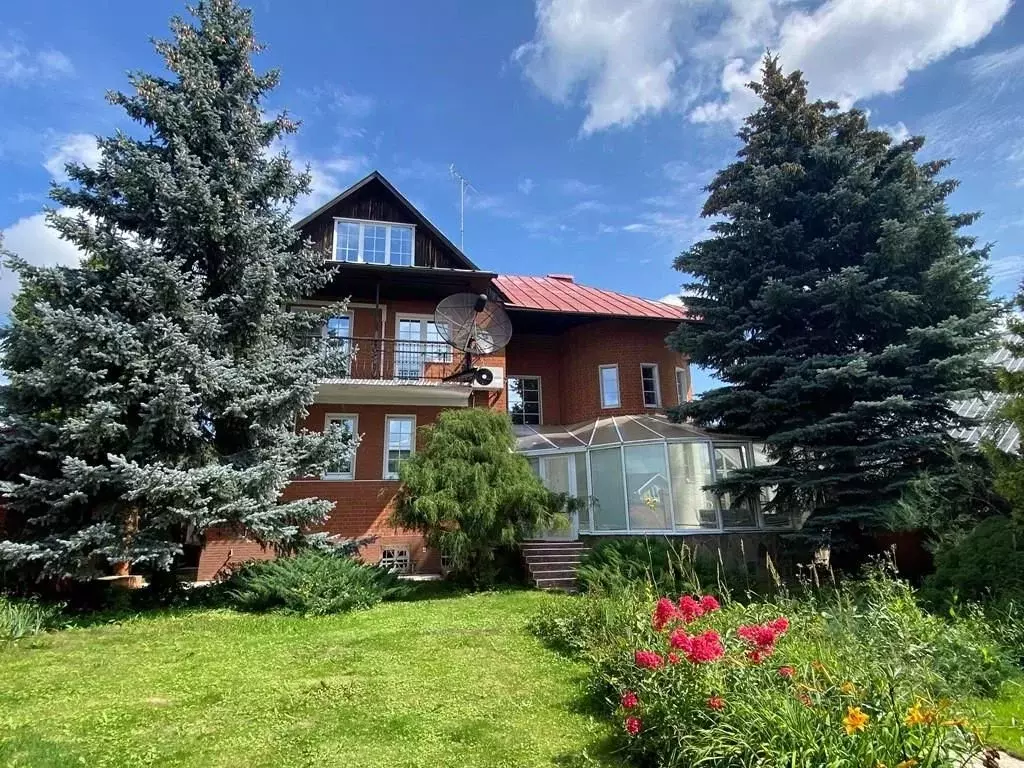 Дом в Нижегородская область, Павлово Школьная ул., 20 (400 м) - Фото 1