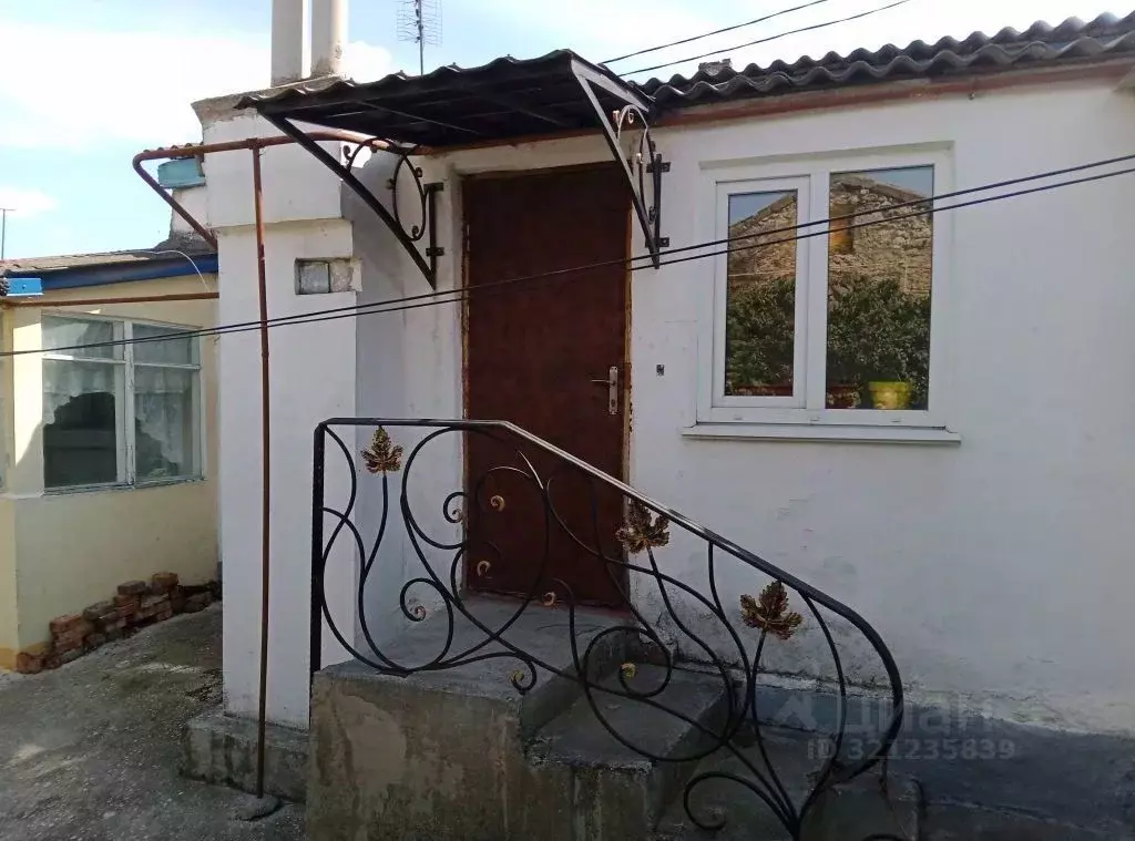 Дом в Севастополь ул. Частника (45 м) - Фото 1