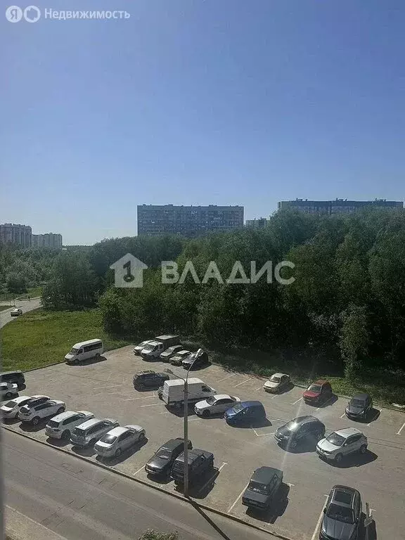 1-комнатная квартира: Лобня, улица Борисова, 24 (35 м) - Фото 1