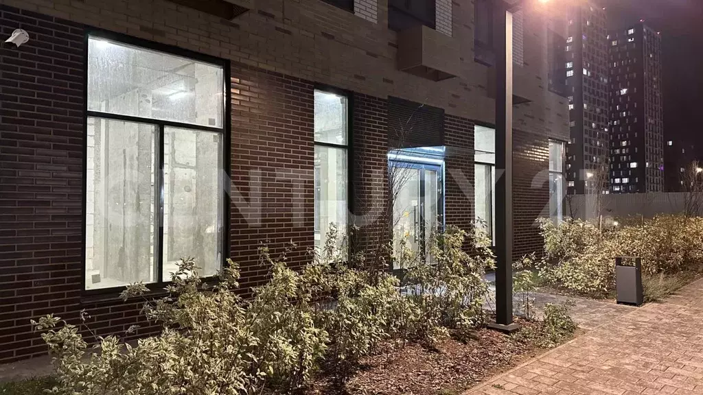 Помещение свободного назначения в Москва Открытое ш., 18Ак6 (180 м) - Фото 1