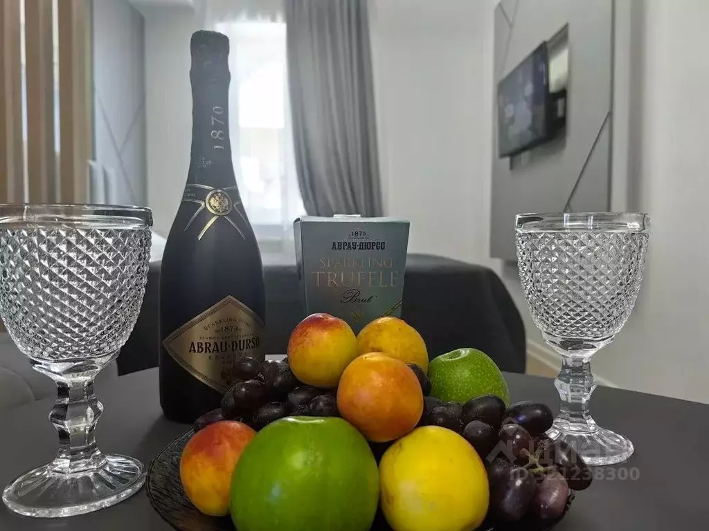 Комната Краснодарский край, Сочи Адлер жилрайон, ул. 8 Марта, 10 - Фото 2