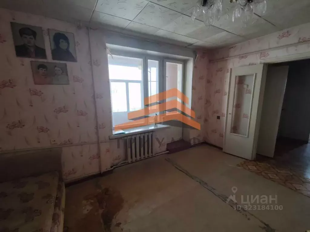 2-к кв. Крым, Кировское пгт ул. Кирова, 10 (51.7 м) - Фото 2