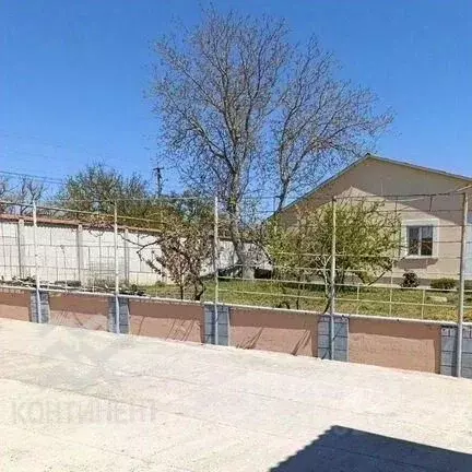 Дом в Крым, Сакский район, с. Суворовское ул. Дачная, 39 (170 м) - Фото 1