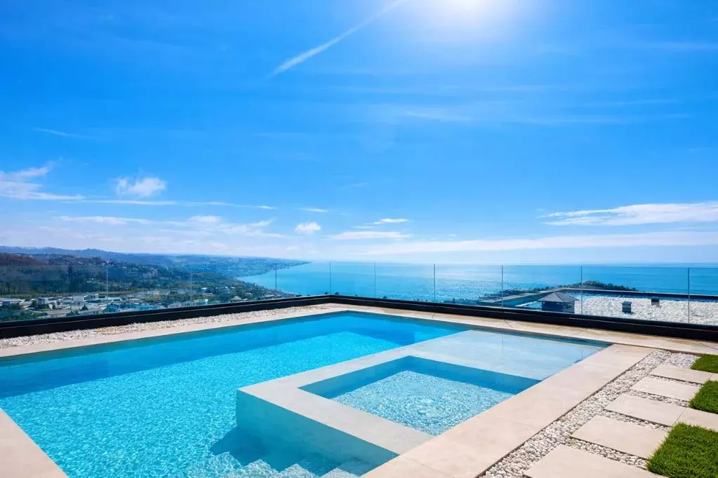 Коттедж в Краснодарский край, Сочи Звездная ул., 16Л (320 м) - Фото 1