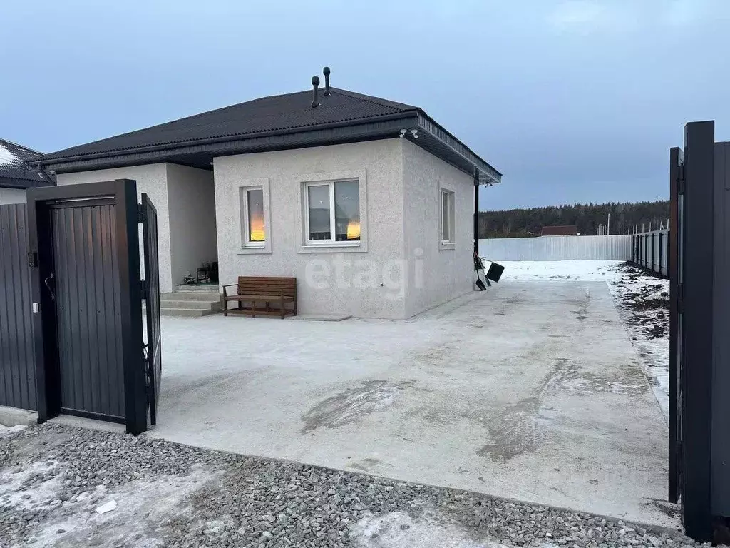Дом в Свердловская область, Сысертский муниципальный округ, пос. ... - Фото 0