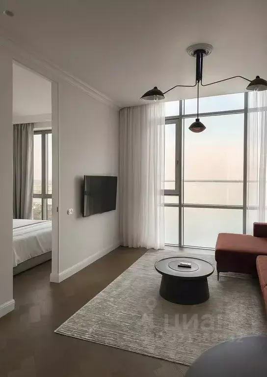 1-к кв. Саратовская область, Саратов Славянская пл., 2 (50.0 м) - Фото 1