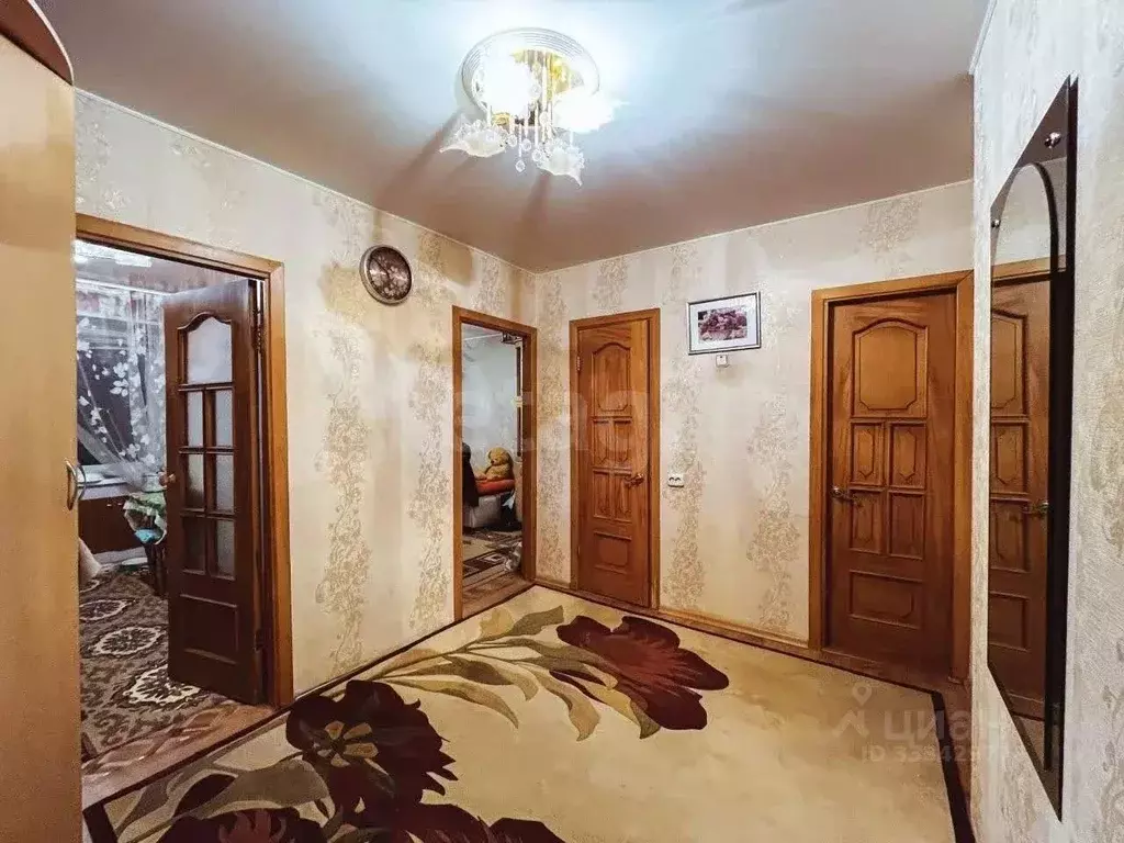 3-к кв. Воронежская область, Лиски ул. Сеченова, 45 (56.8 м) - Фото 1