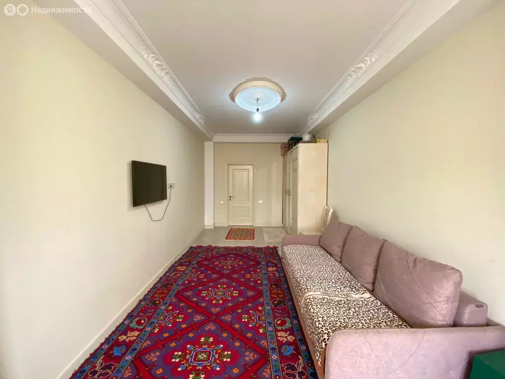 3-комнатная квартира: Дербент, улица У. Буйнакского, 68 (100 м) - Фото 1