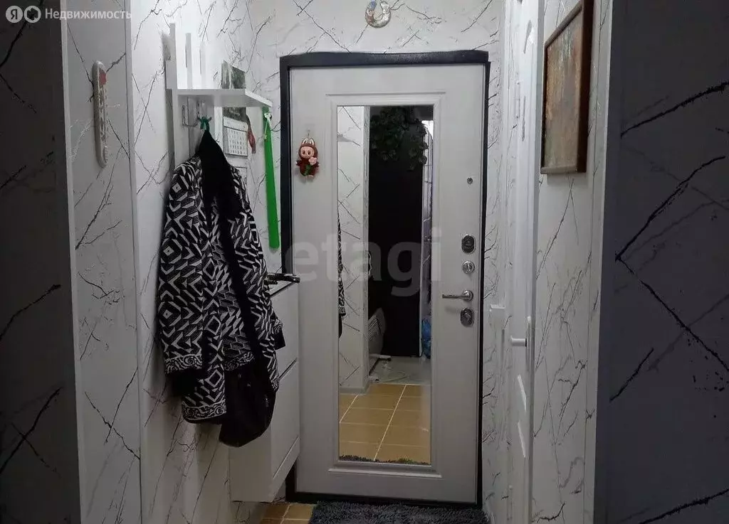 Квартира-студия: Заозёрное, улица Аллея Дружбы, 105 (17.1 м) - Фото 1