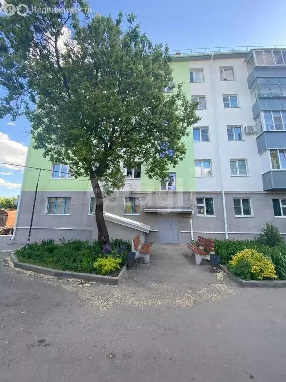 2-комнатная квартира: Валуйки, улица Степана Разина, 8А (42.7 м) - Фото 1