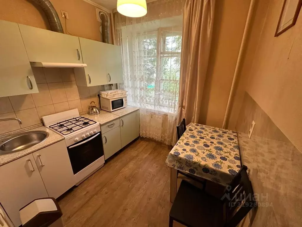 2-к кв. Московская область, Люберцы Октябрьский просп., 123к1 (42.0 м) - Фото 0